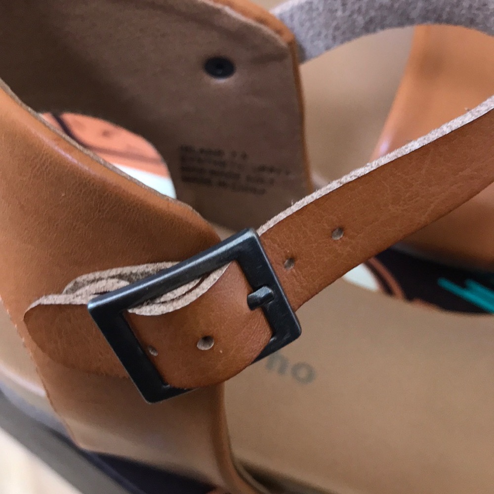 ZiGi SoHo brown island flex sandal. - Picture 4 of 8